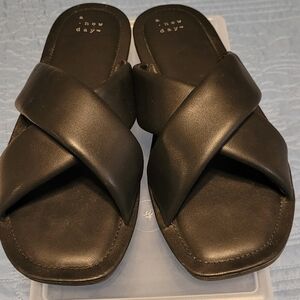 Target private label black sandals women shoe size 9